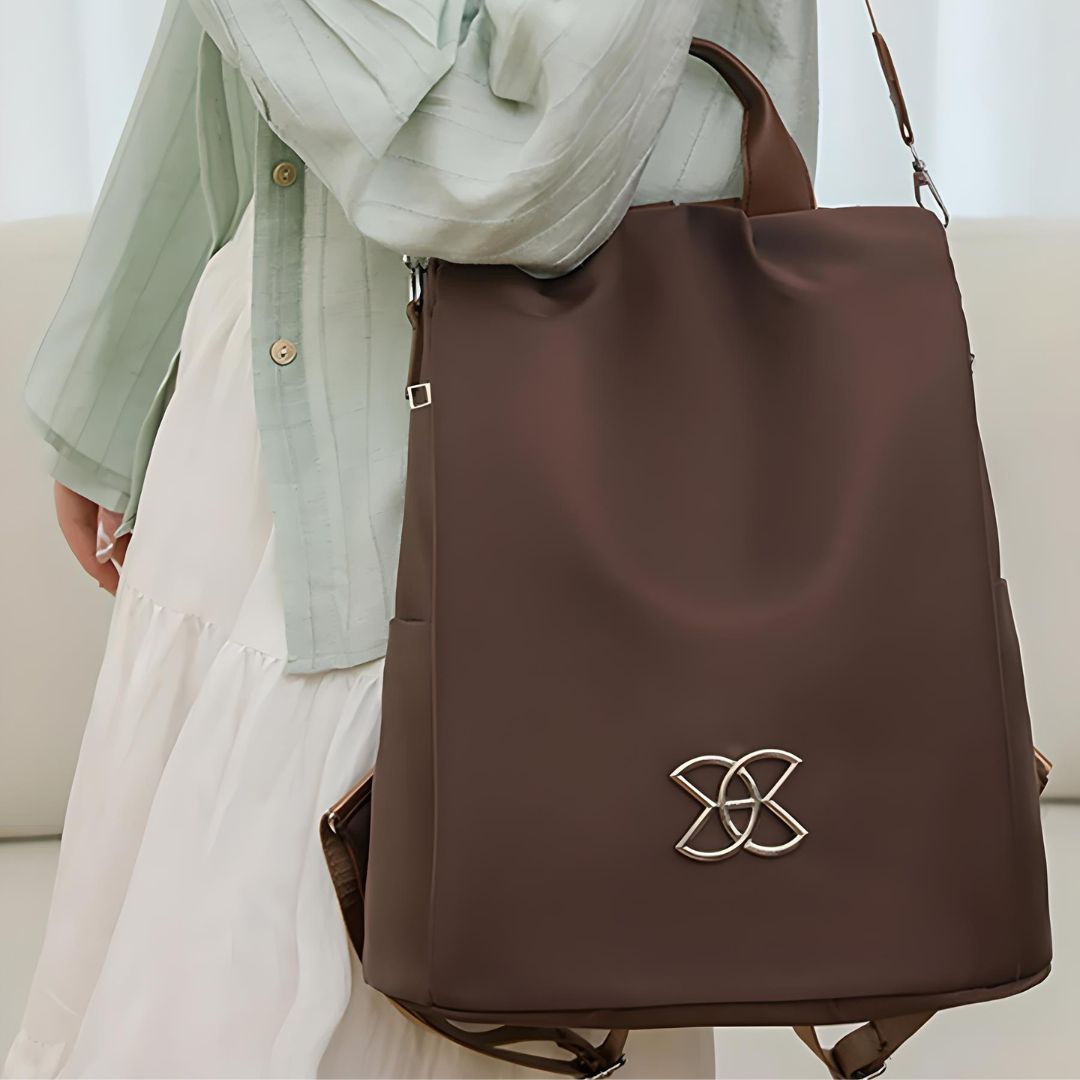 Versa – Damenrucksack mit verstellbaren und abnehmbaren Trägern