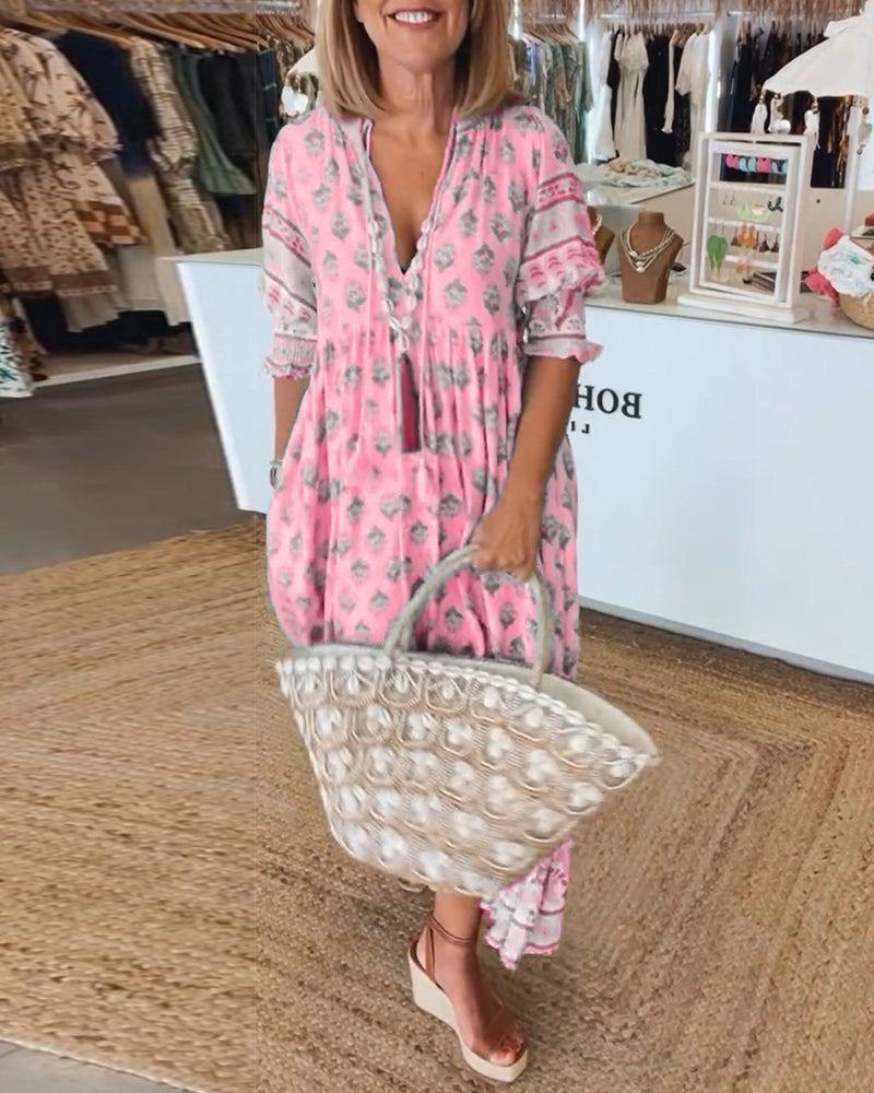 Gillian | Lässiges Freizeitkleid Mit V-Ausschnitt Und Printdesign