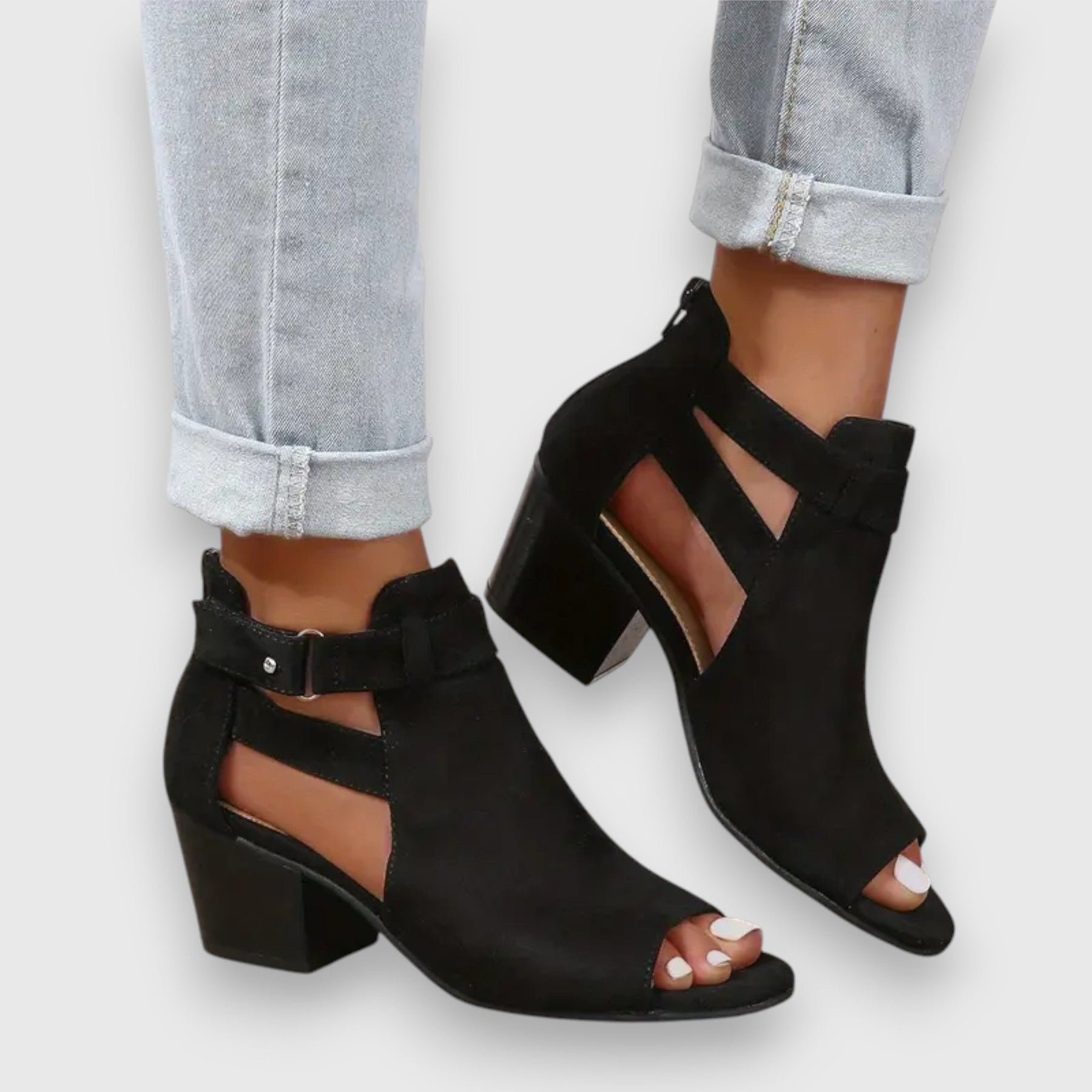 Nadia Blockabsatz-Sandalen | Retro-Cut-Out-Look