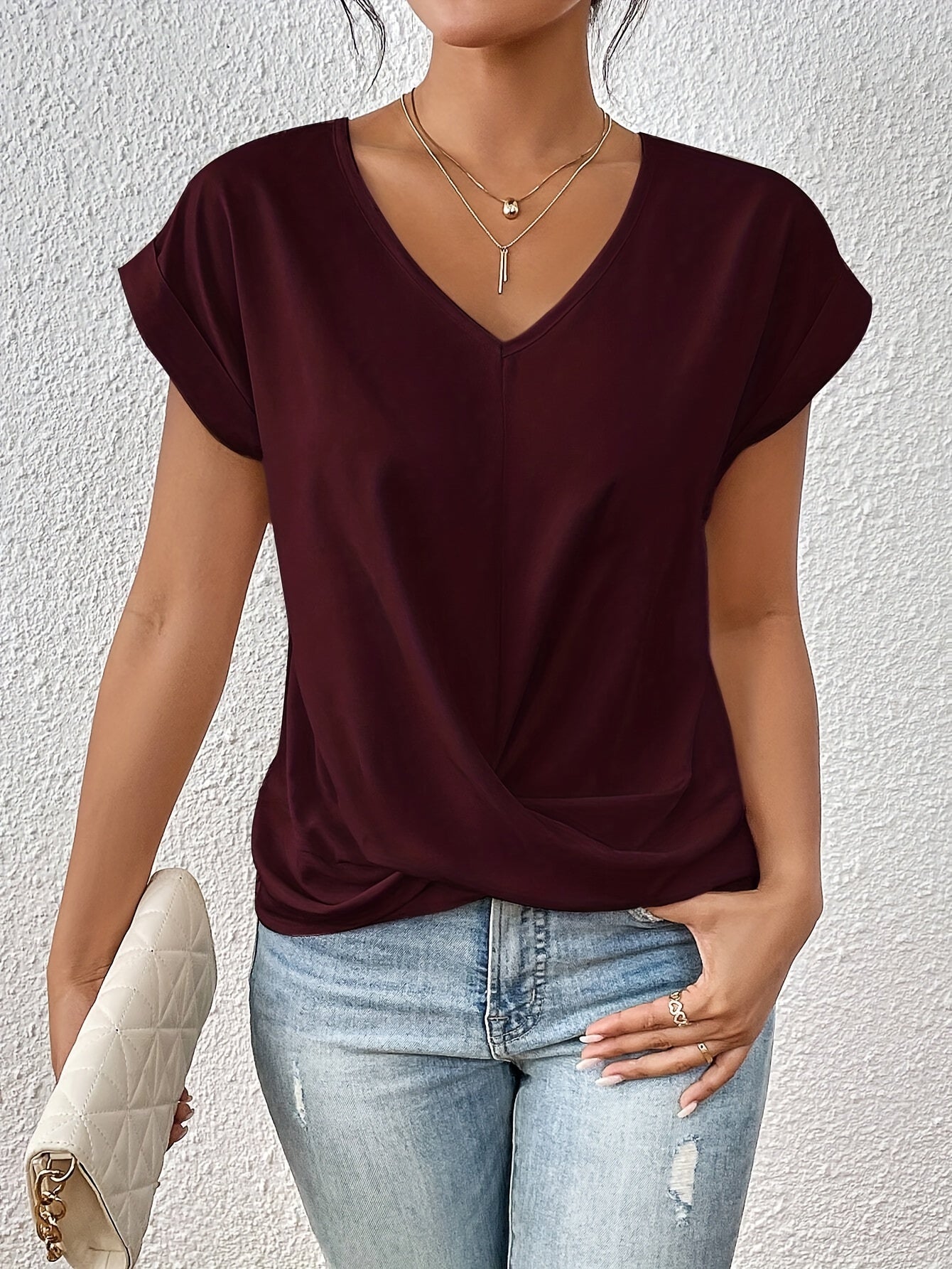 Cleo T-Shirt | Sweetheart-Ausschnitt mit komfortabler Passform