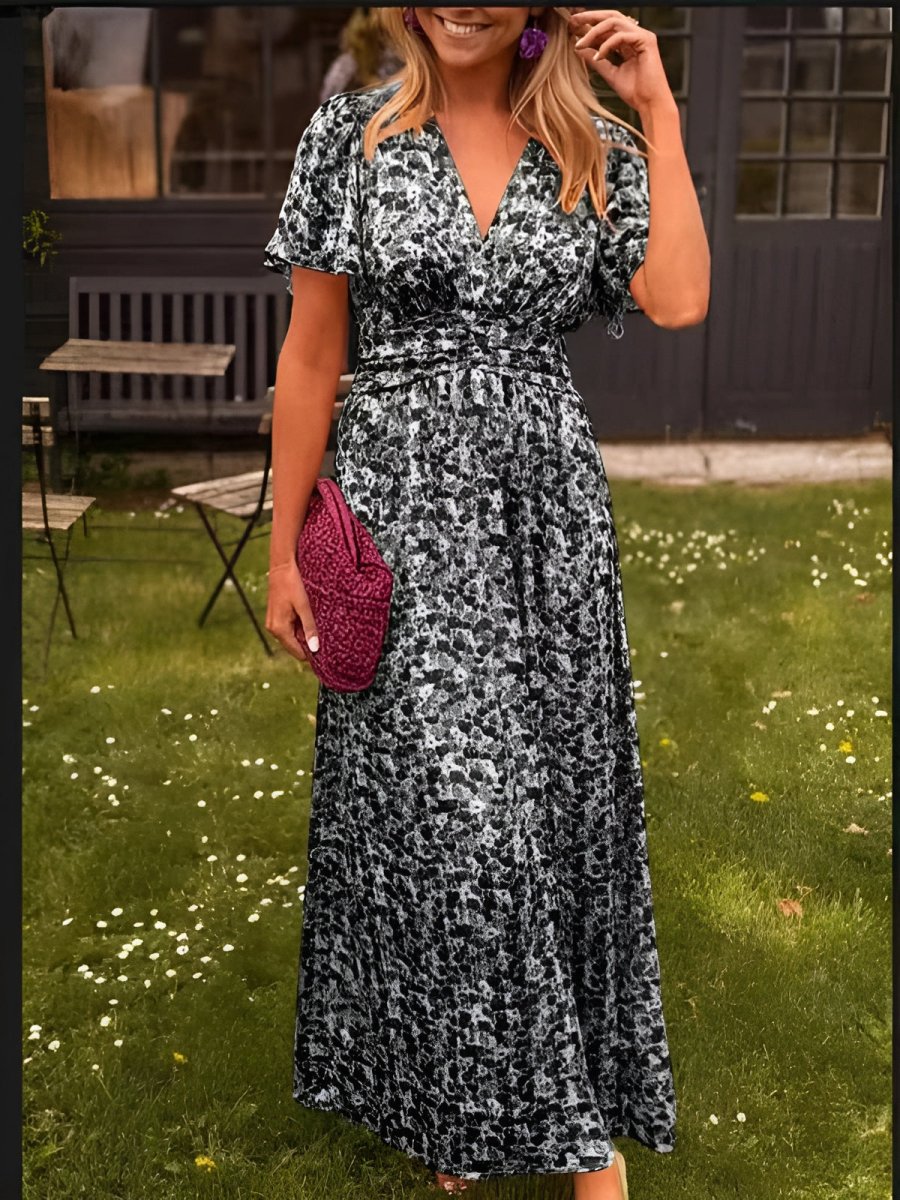 Marlene | Leichtes Blumenkleid mit femininer Passform