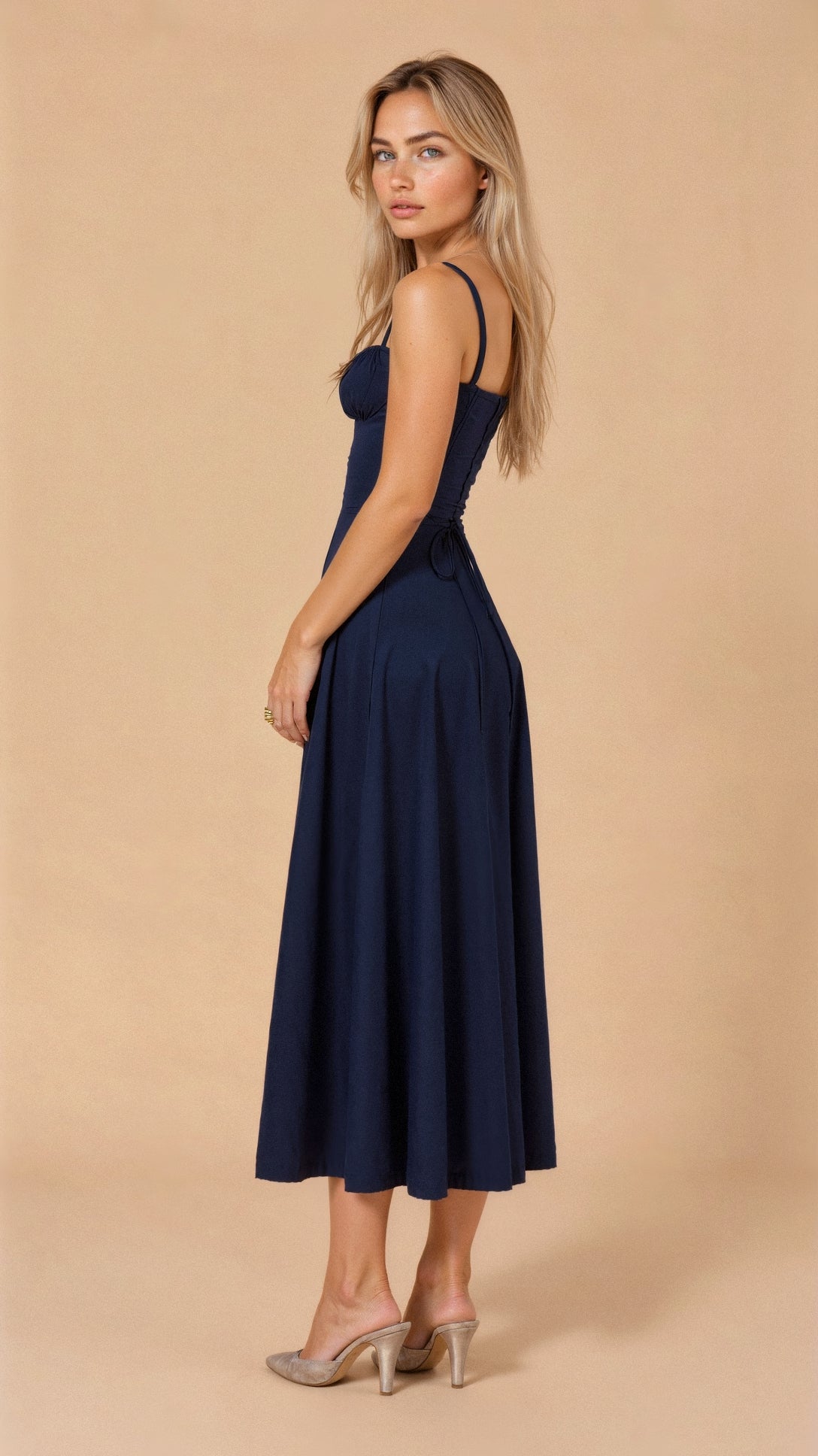 Kiana | Elegantes Korsett Midikleid für Feminine Silhouette