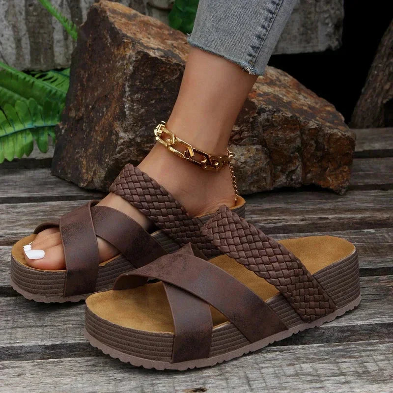Solena | Orthopädische Sandalen
