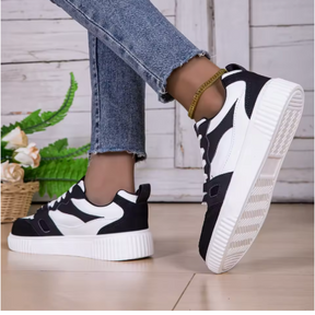 Olivia | Leichter und rutschfester Sneaker