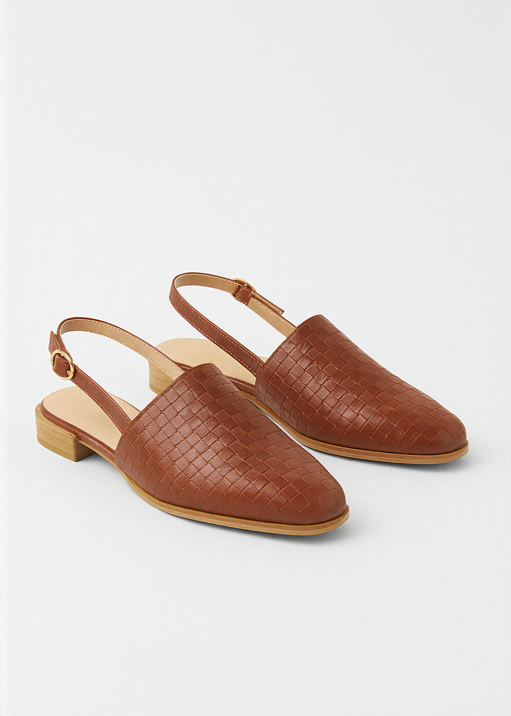 Ella flachsandalen | Handgefertigt und stilvoll