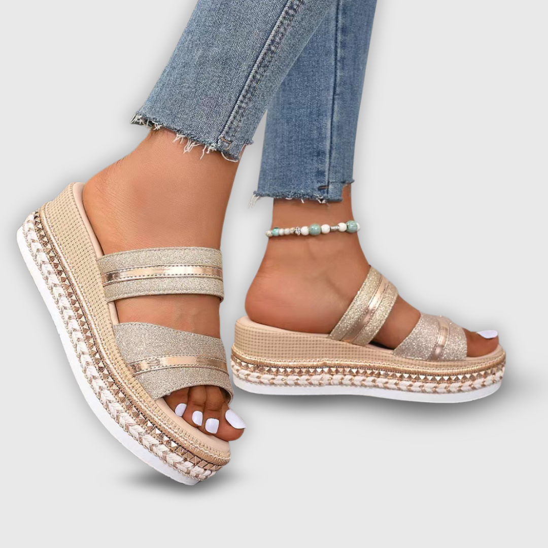 Anastasia | Leichte Keilsandalen