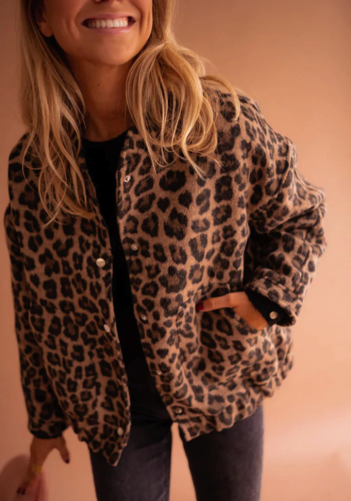 Leona | Bequeme Leopard-Bomberjacke für Alltag und Freizeit