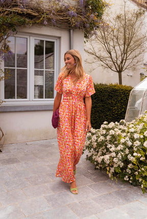 Marlene | Leichtes Blumenkleid mit femininer Passform